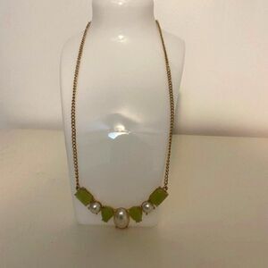 Necklace Green & White